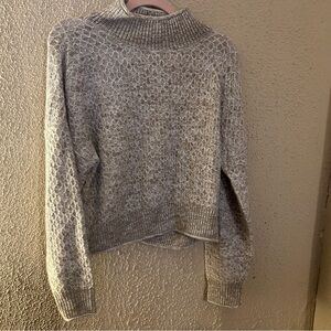 Calvin Klein Jeans Cropped Lightweight Turtleneck Sweater Size L Fall Cable Knit